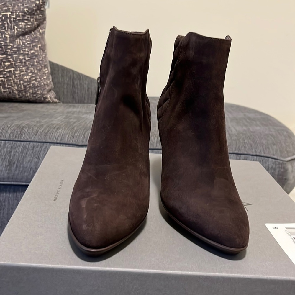 Brown Suede padded Boots